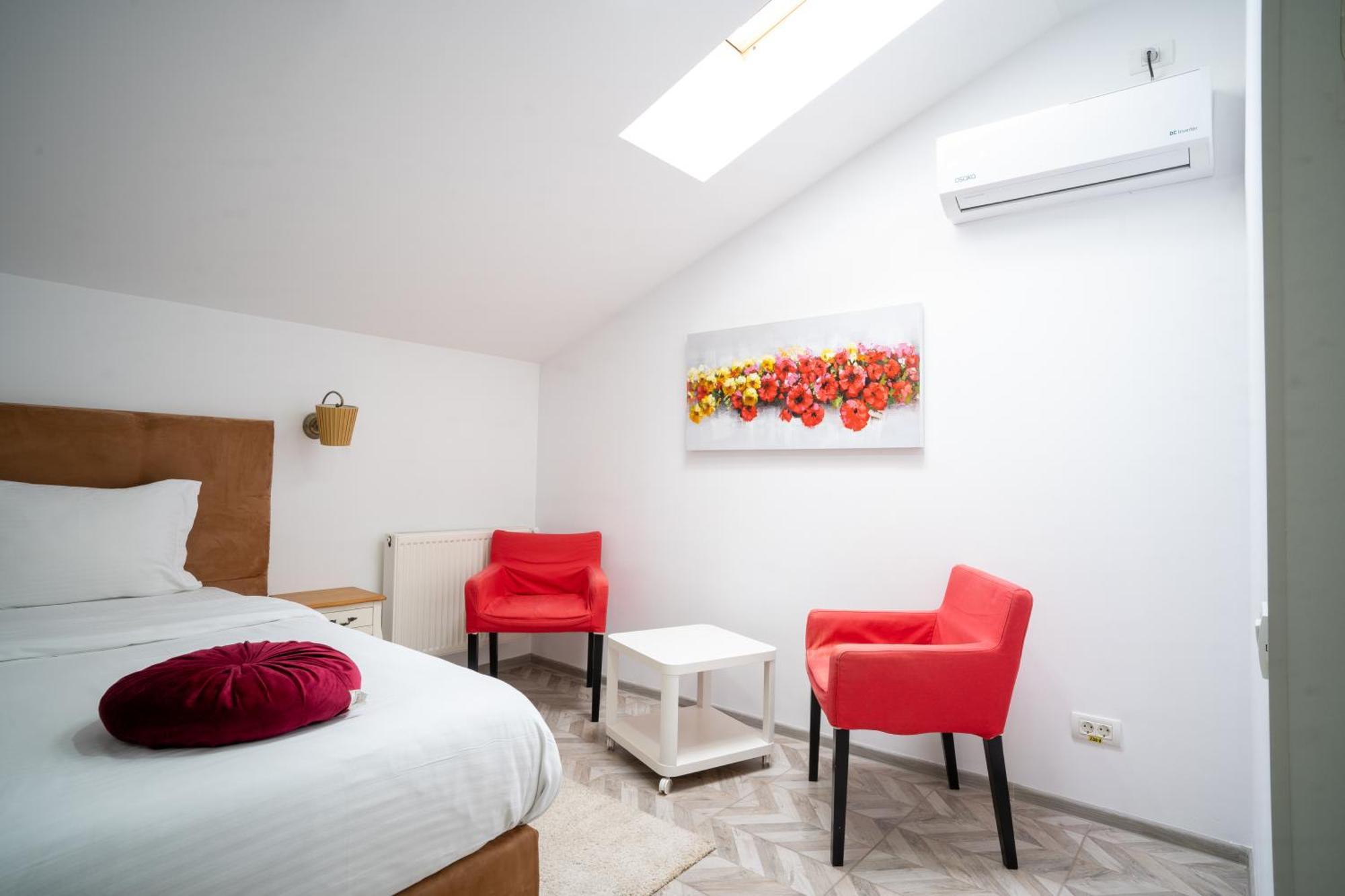 Avenue Parliament Old Town - Avenue Hotel 3*