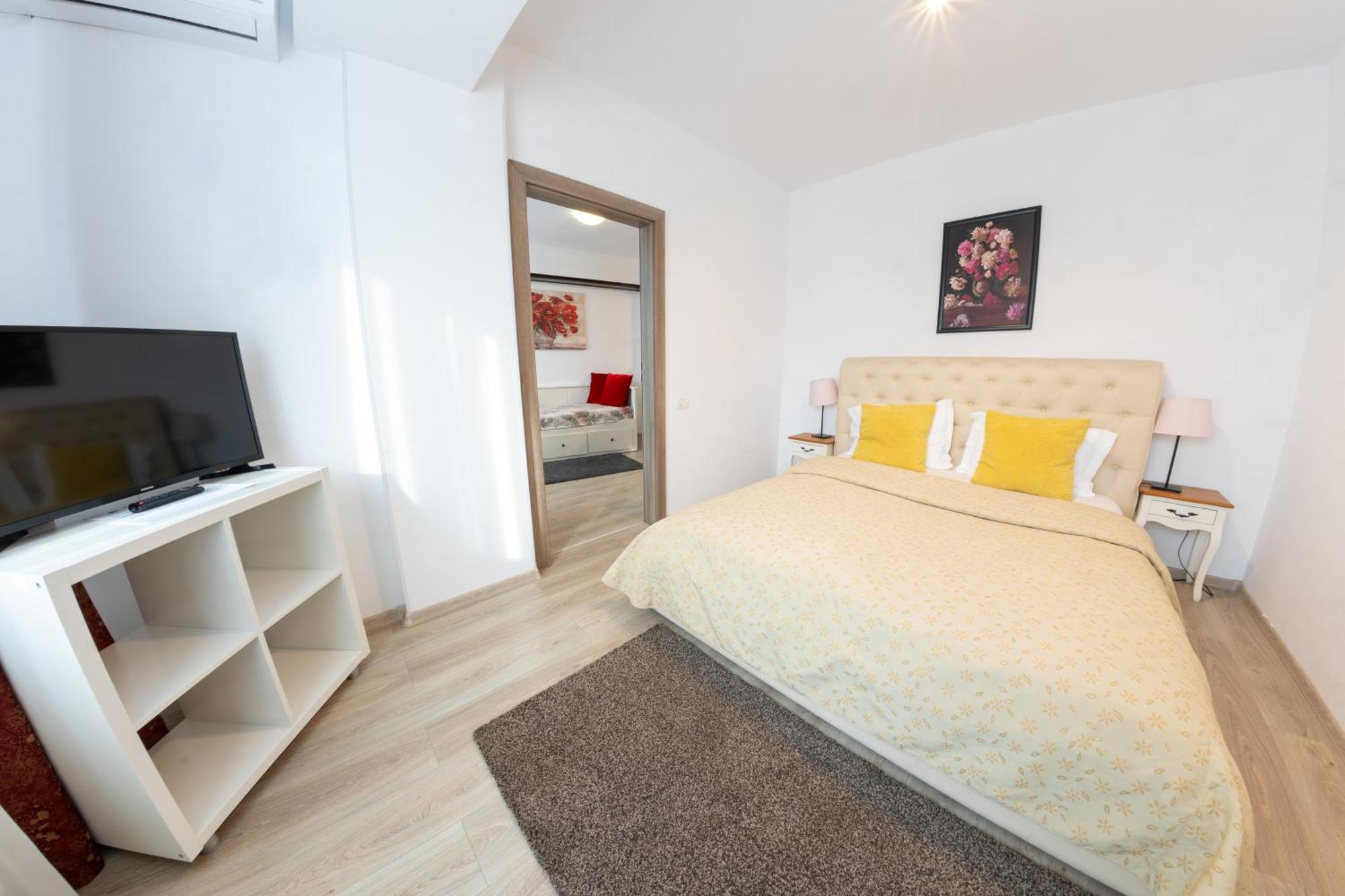 Avenue Parliament Old Town - Avenue 3*