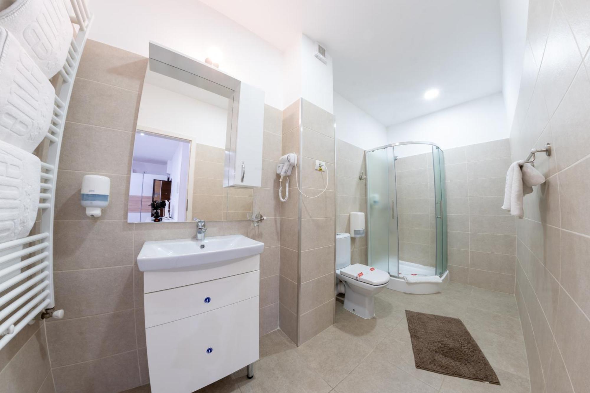 Hotel Avenue Parliament Old Town - Avenue 3*