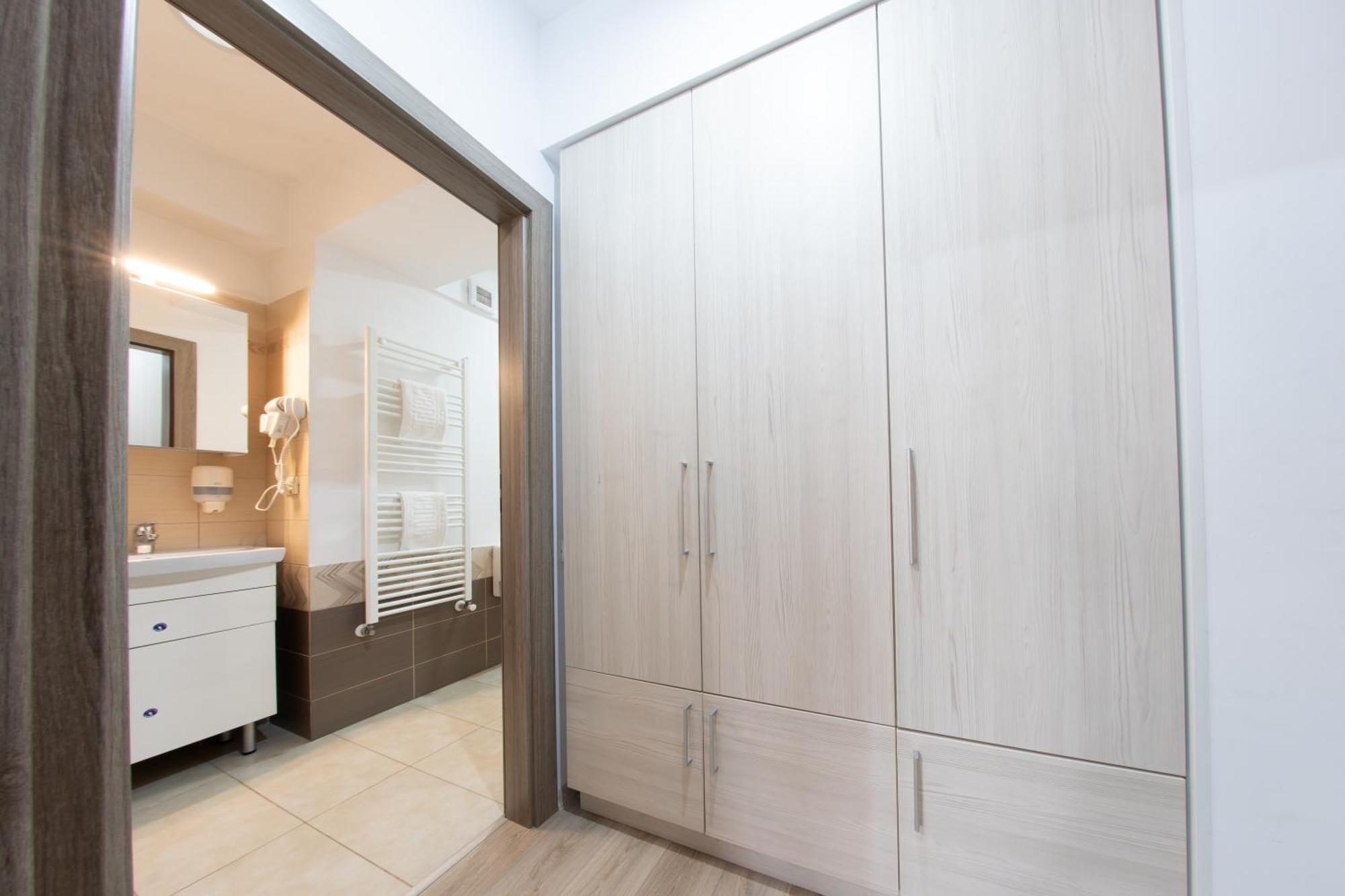 Avenue Parliament Old Town - Avenue 3* Bucarest